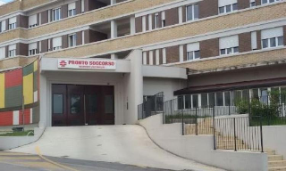 Tensione al pronto soccorso di Fermo, interviene la vigilanza. Il ’grazie’ dell’Ast a forze dell’ordine e operatori